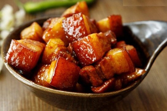Ba chỉ heo kho tàu