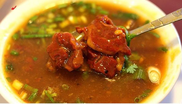 thịt bò sốt vang